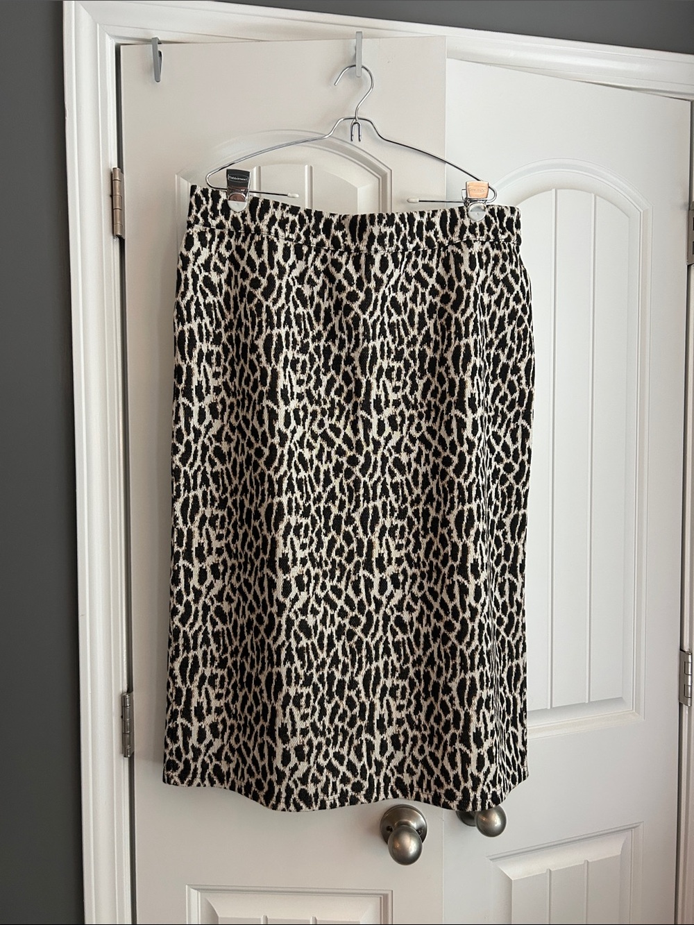 LOFT Animal Print Midi Skirt - Black & Cream